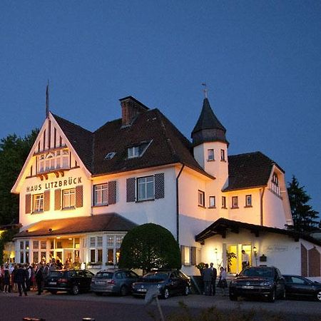Haus Litzbruck Hotel Düsseldorf Eksteriør billede