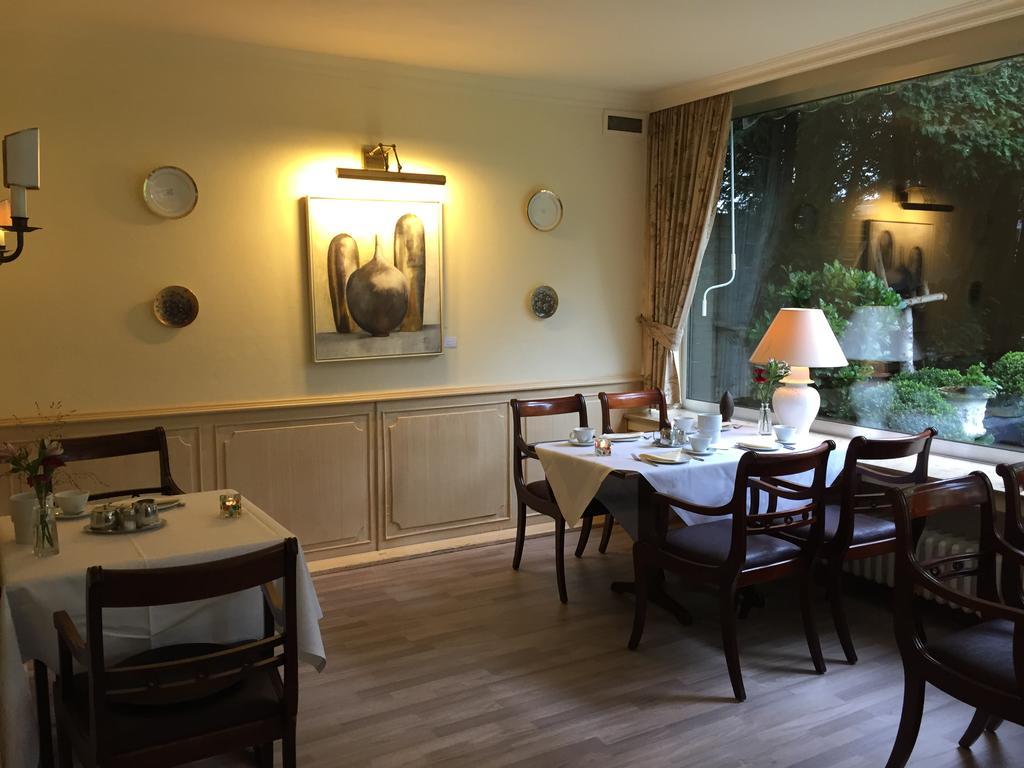 Haus Litzbruck Hotel Düsseldorf Eksteriør billede