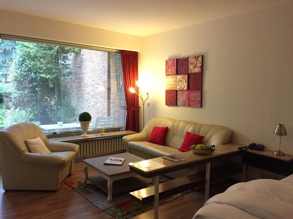 Haus Litzbruck Hotel Düsseldorf Værelse billede