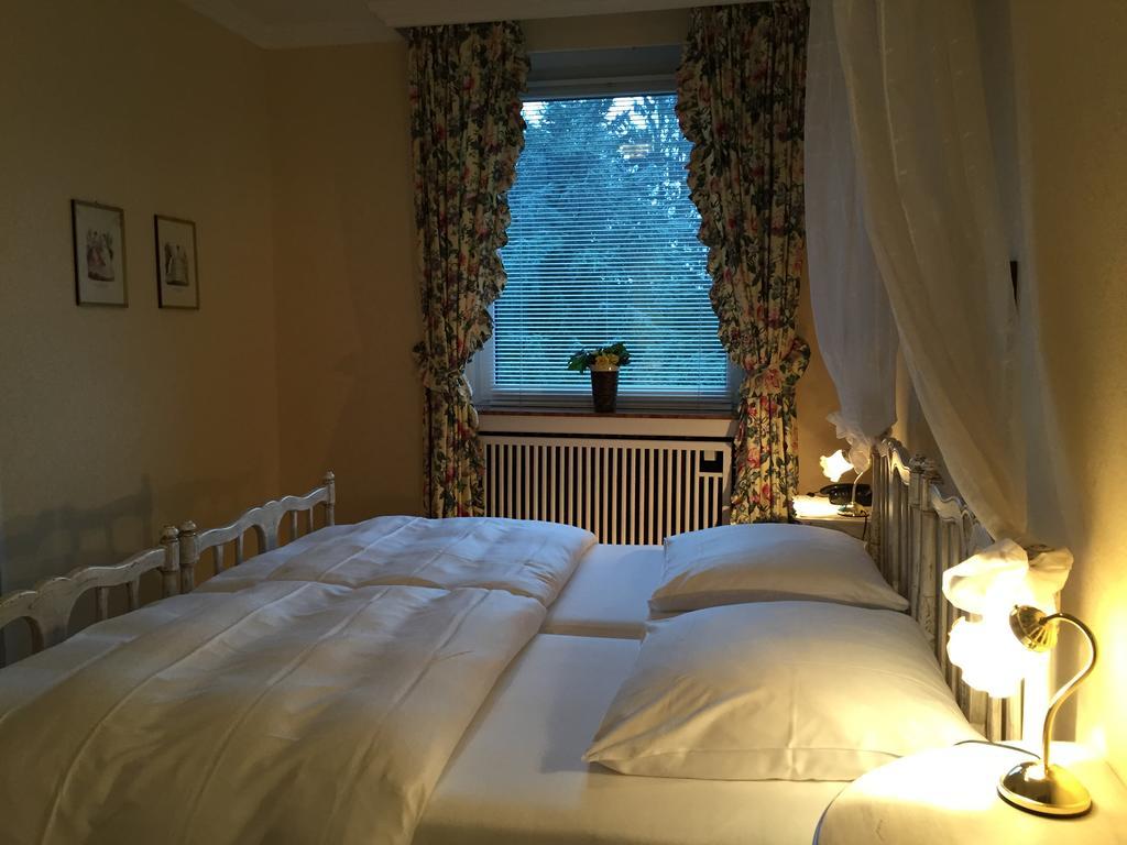 Haus Litzbruck Hotel Düsseldorf Værelse billede